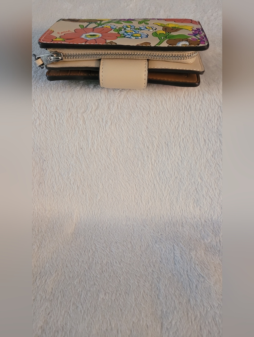 Coach Floral Wallet - Picture 6 of 7